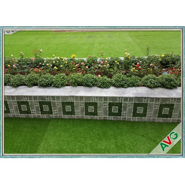 Particularly Safe Durable Artificial Grass Outdoor Carpet For Children 9600 Dtex