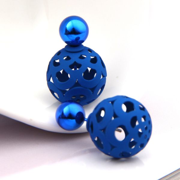 Hot explosion models earrings earrings sparkling earrings simple double-sided size