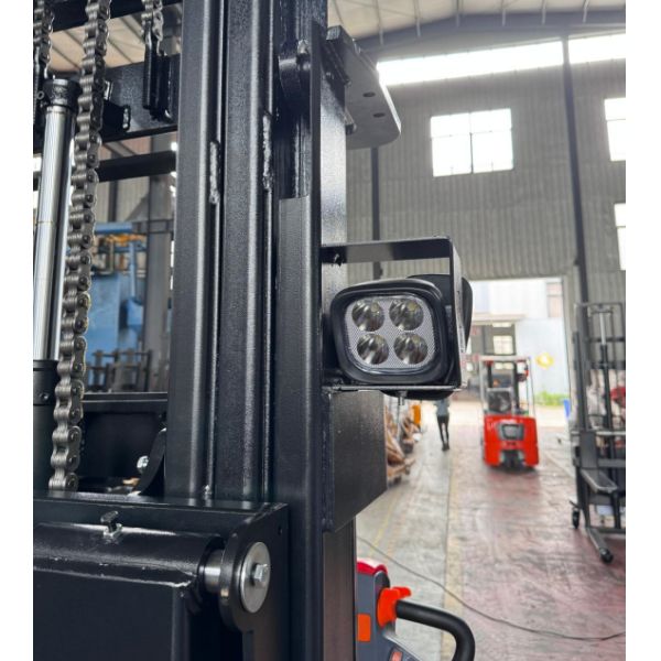Electric Walkie Stacker 1500kg Load Capacity 1070mm Fork Length