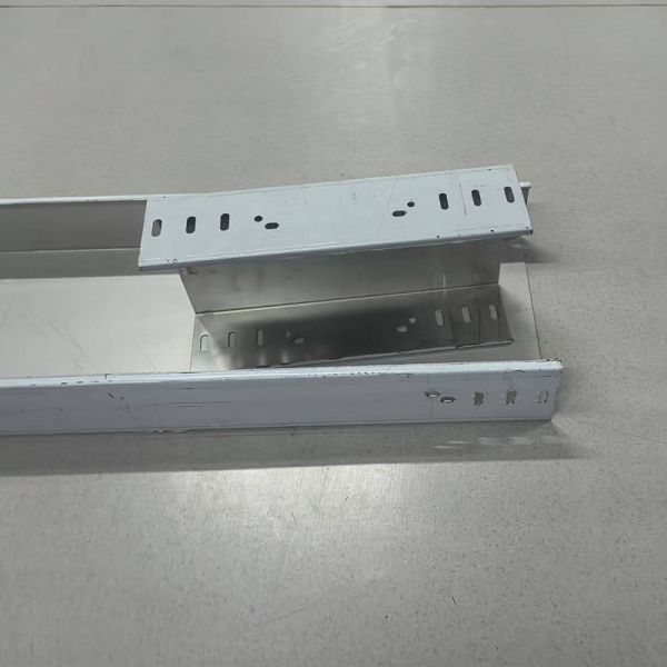 Fire Resistant Metal Cable Ladder Raceway Electrical Cable Trough Trunk