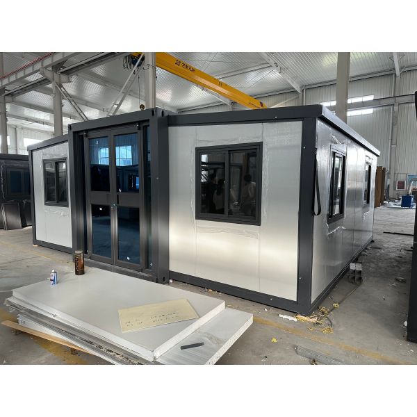 Flexible Assemble 20ft Fully Customized Expandable Modular Container House Waterproof Steel Frame Prefab House for Villa