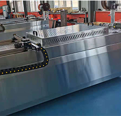 Automatic Skin Thermoform Vacuum Packaging Machine Suitable for Various Products