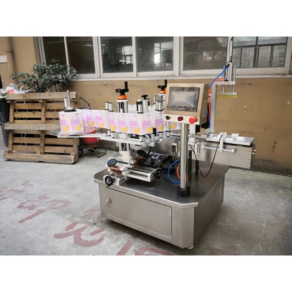 Automatic Double-Sided Laundry Detergent Labeling Machine Semi-Automatic Square Bottle Labeling Machinery