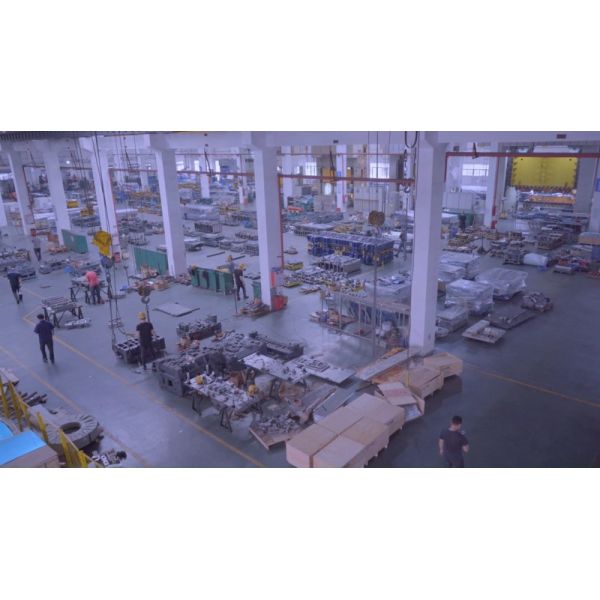 Custom Steel/Aluminum Injection Molds Design and Manufacturing