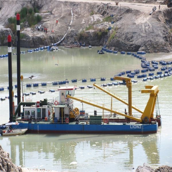 30-Day Return Refunds Durable Cutter Suction River Sand Dredger with Rexroth Hydraulic