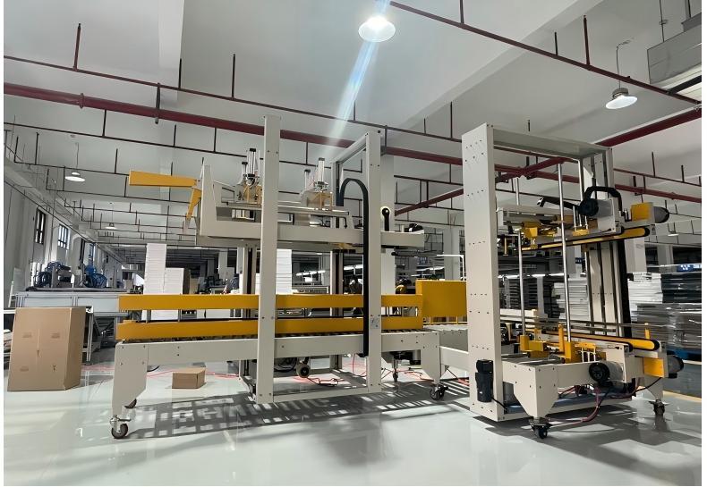 Automatic Folding and Sealing Machine One Line Tape Sealing Machine Carton Tape Automatic Sealing Machine Manufacturer