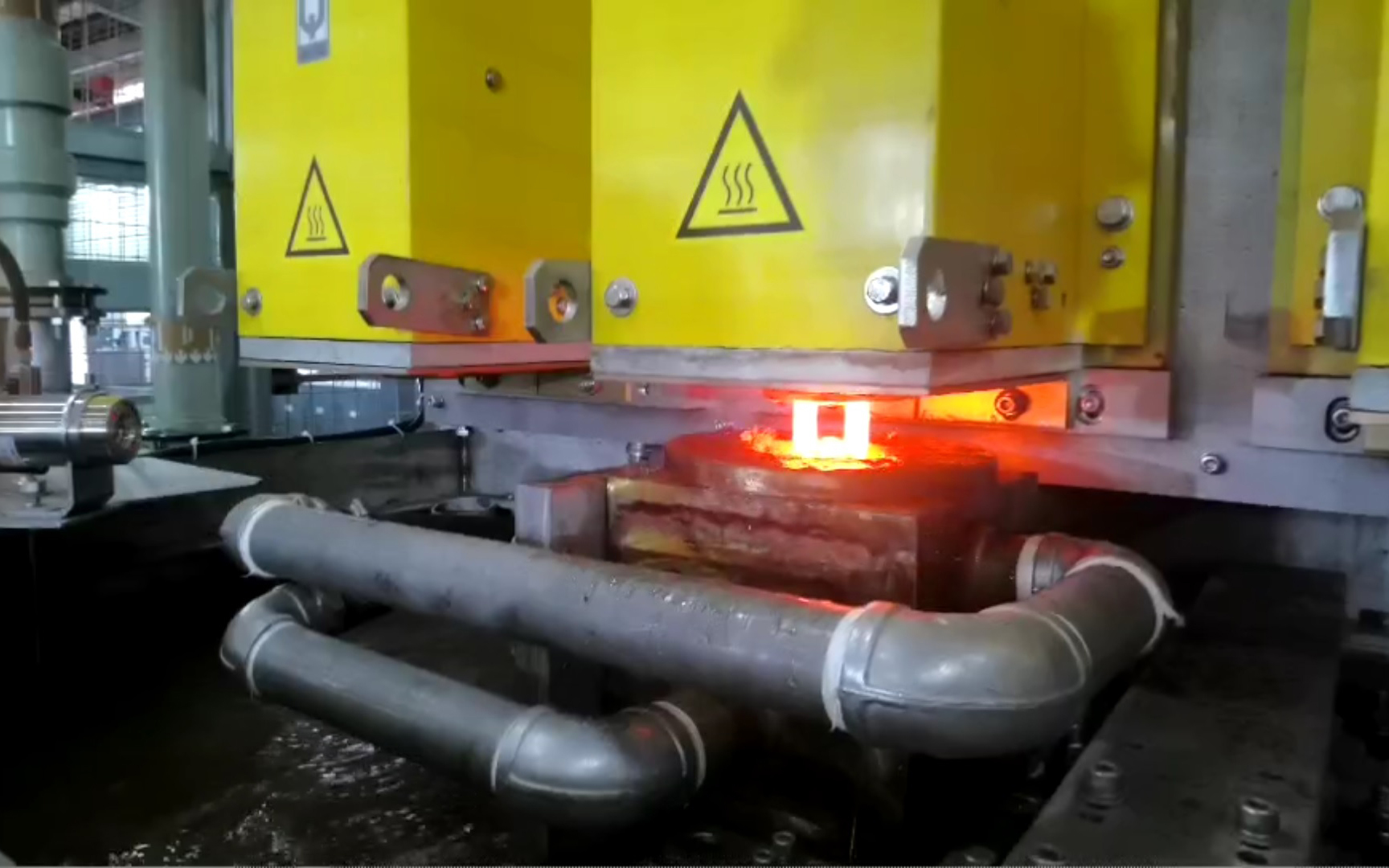 Full Automatic Continuous Chain Induction Hardening And Tempering Heatreatment Production Line