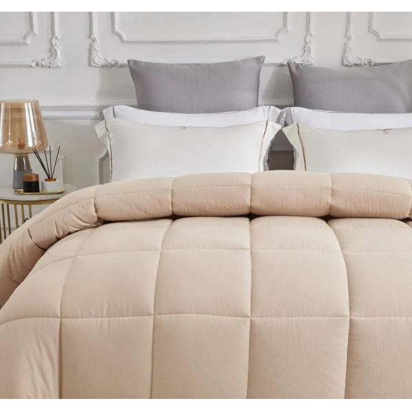 Beige Tailored Box-Stitched Queen Comforter Soft Polyester Microfiber For All-Season Bedding