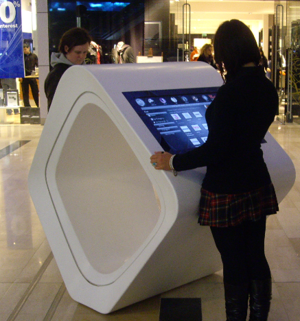 400cd/m2 Interactive Touch Dual Side Display 1080x1920 For Inquiry Information