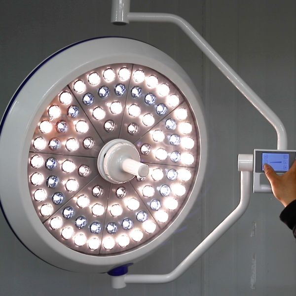 300mm LED Operating Light 4 Wheels Portable Operating Room Light