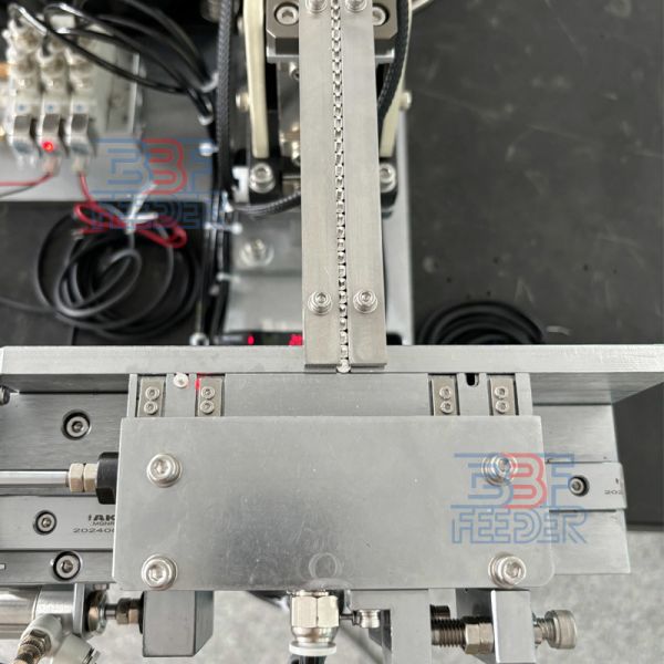 Customized Vibrating Bowl Feeder Automatic Orienting Vibration Feeder Metal Screw Feeder