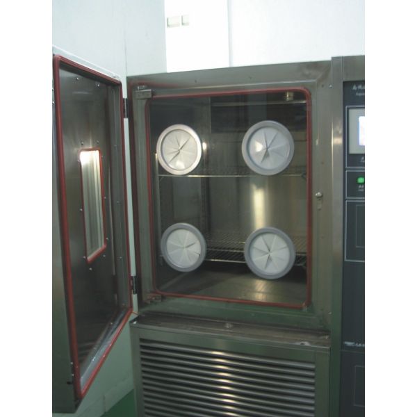 High & Low Temperature Humidity Environmental Simulation Chamber 250L Capacity