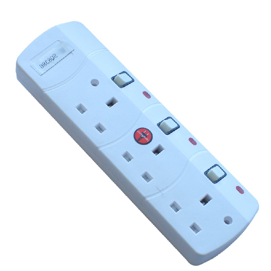 Africa Middle East Extension Socket