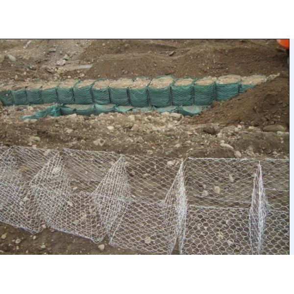 Galvanised 3.9mm Woven Gabion Baskets Retaining Wall