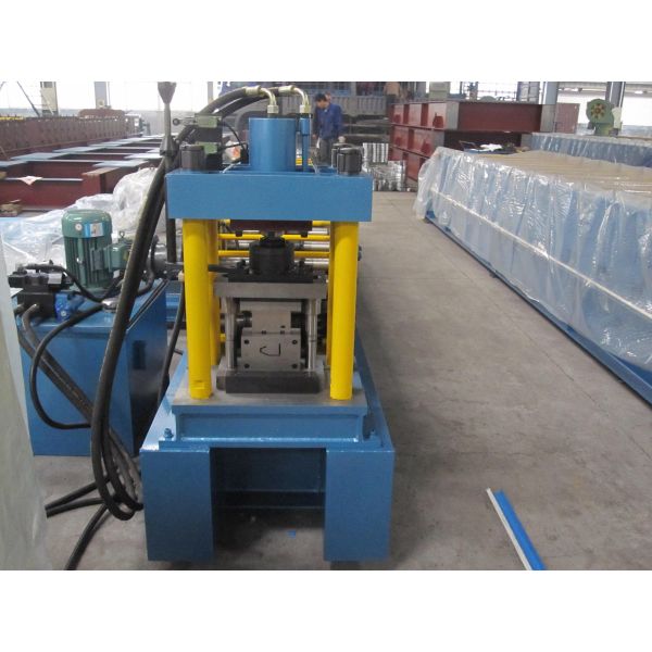 Easy Operation Automatic Stud Cold Roll Forming Machine For Metal Slat ISO Approval