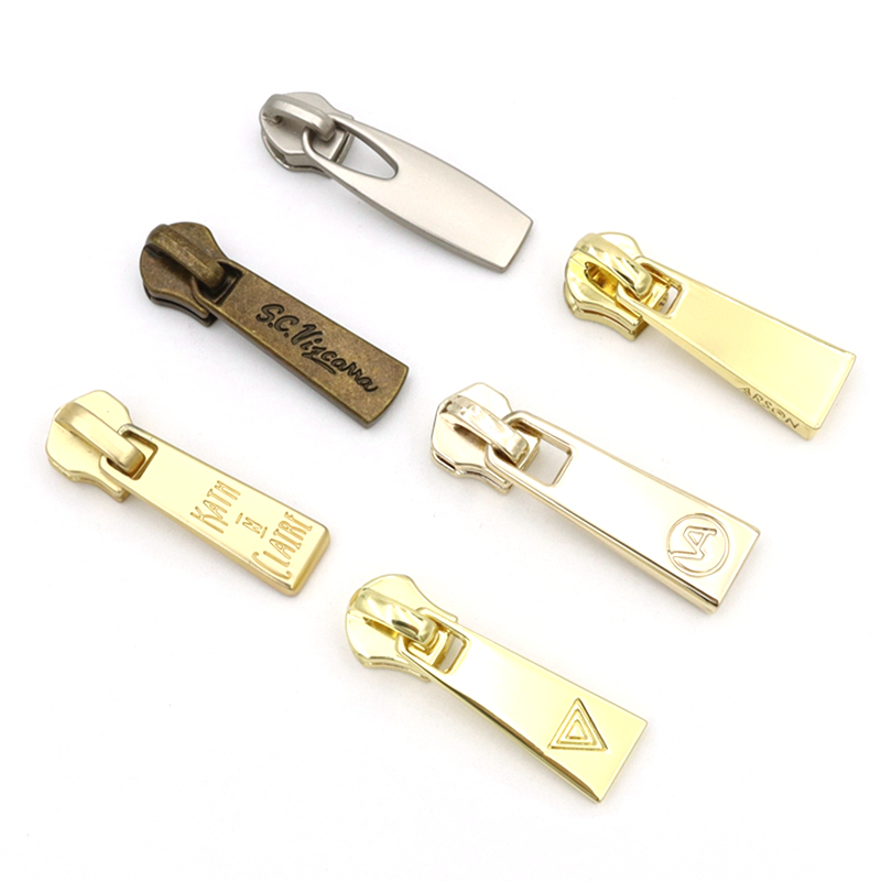 Hand Shape Zipper Pull Charm Matte Antique Brass Zipper Pull OEM ODM