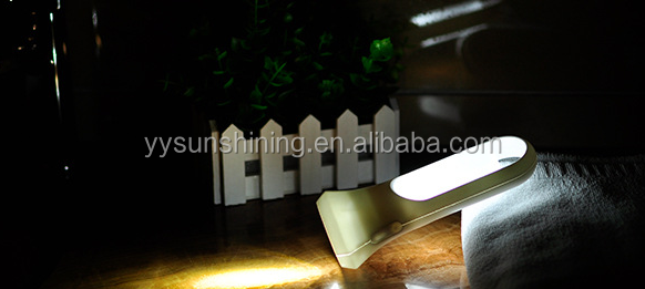 LED Motion Sensor Night Light with Switch Control and Plastic Lamp Body Material