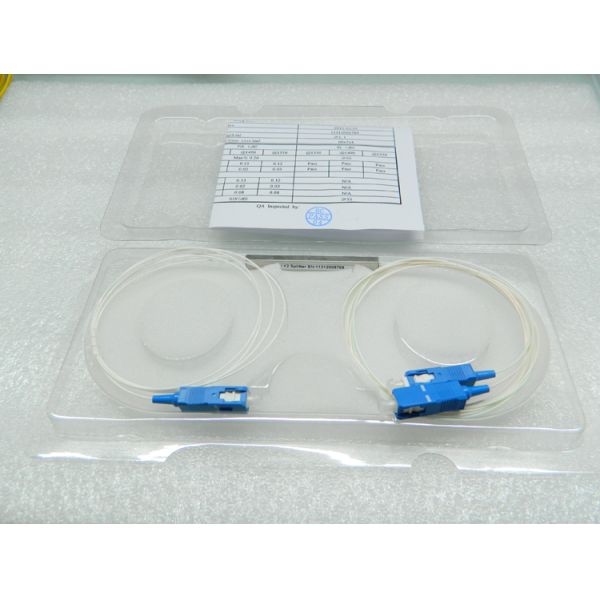 FTTH Solution 1x2 Mini Optical Fiber Splitter With 0.9mm Fiber And SC/APC Connector