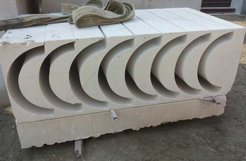 Diamond Wire Saw machine in operation cutting stone