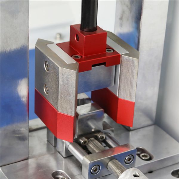 Liyi Plastic Testing Equipment 180 Izod Pendulum Impact Tester