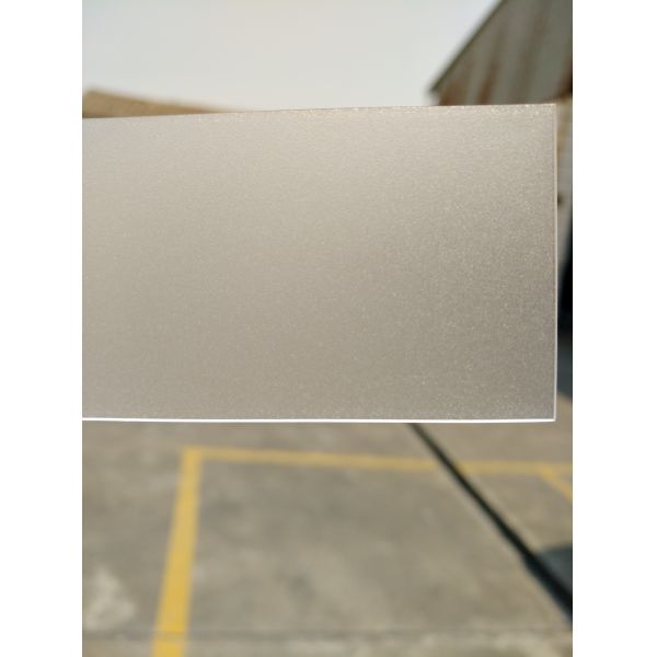 Frosted Polycarbonate Sheet Light Diffusion Enhanced Privacy Impact Resistance UV Protection For Skylights And Partitions