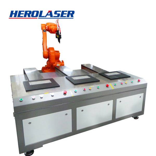 ABB YASKAWA Robot Arm 3000W IPG Laser Welding Machine