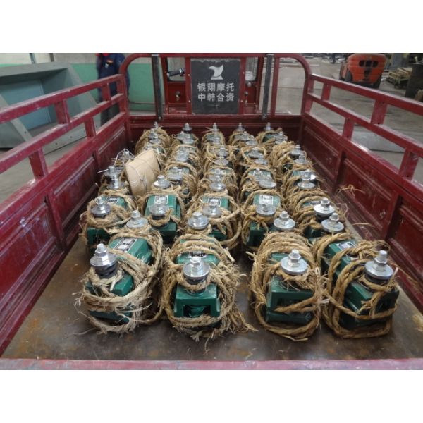 Electromagnetic Industrial Vibrating Equipment Vibration Bin Hopper Silo Wall Vibrator