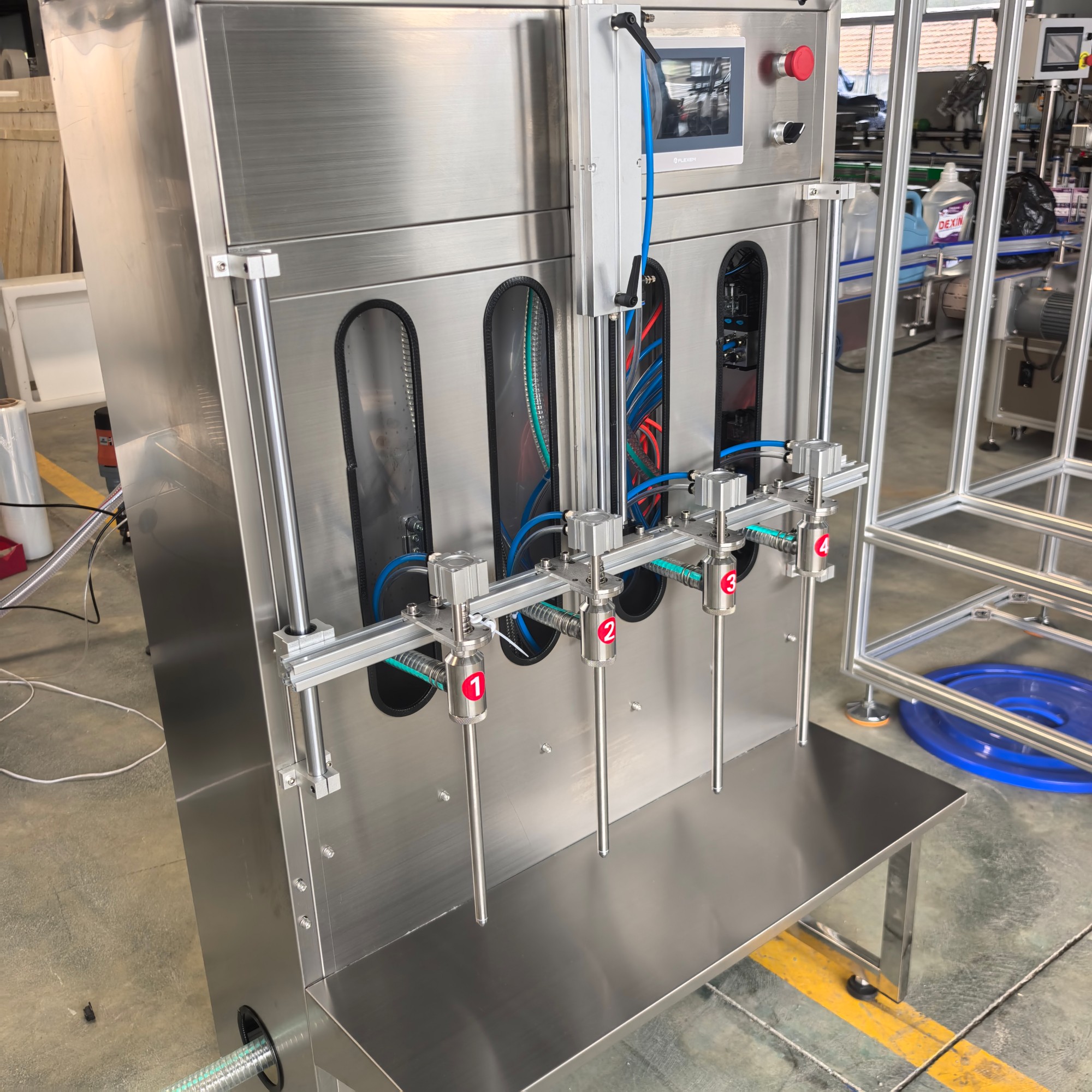 PLC Control Gravity Flow Filling Machine 5 Inch Touch Screen for Parameter Setting