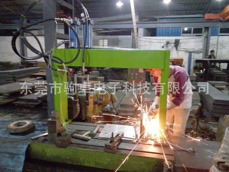 JZ-1000 Rotary Table operational view