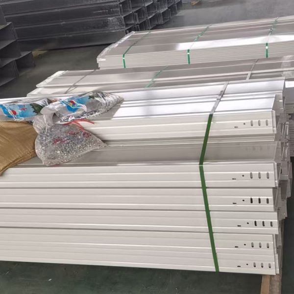 Rectangle Flame Retardant Cable Metal Tray Medium Duty Load Capacity For Your Requirements