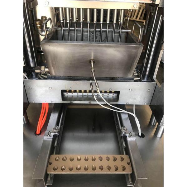 Linear Type Candy Depositing Machine / Commercial Fudge Making Equipment