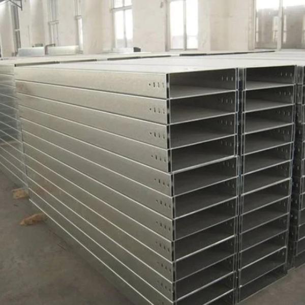 Steel Non Ventilated Solid Bottom Cable Tray Galvanized Finish For Effective Cable Organization