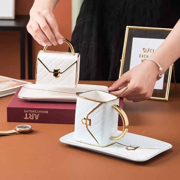 Custom Luxury Ceramic Mug With Spoon Gold Handle 310ml Capacity
