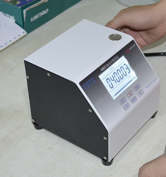 Electronic Sphygmomanometer Calibrator The Ultimate Solution for Precise Measurements