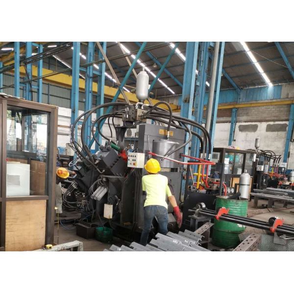 2 Punches Per Side Durable CNC Angle Line Machine 630Kn Punching And Marking Force