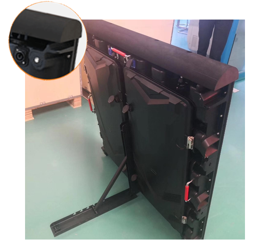 Stadium Perimeter LED Display High Energy Efficiency and 1/3 Scale Constant Current Drive Mode for Low-Cost Sports Venues