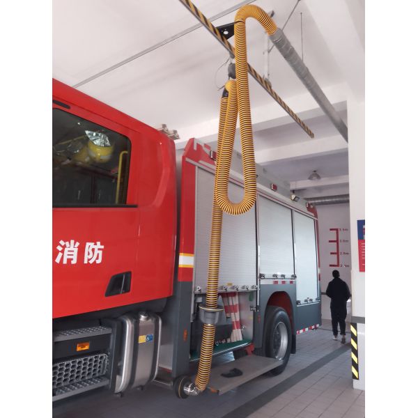 Intelligent Stainless Steel Rail Fire Truck Exhaust Removal System with Auto Tracking