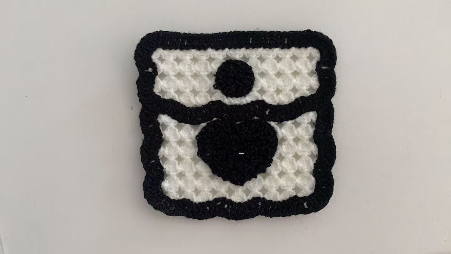 Cotton/Polyester Snag-resistant embroidery patch Crochet Flower Square Patch, Floral Crochet Applique for Clothing Decoration