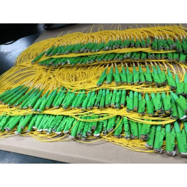 SM APC G652D Fiber Optic Pigtail Multimode 2 Meter For FTTH Network