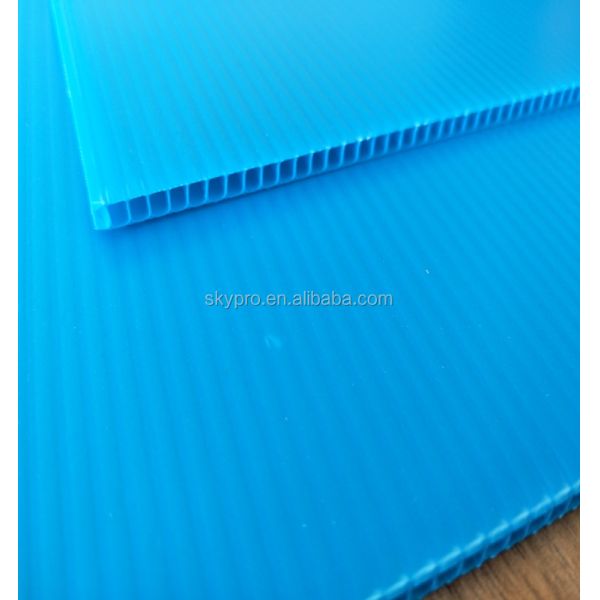 Polypropylene corrugated sheet product display
