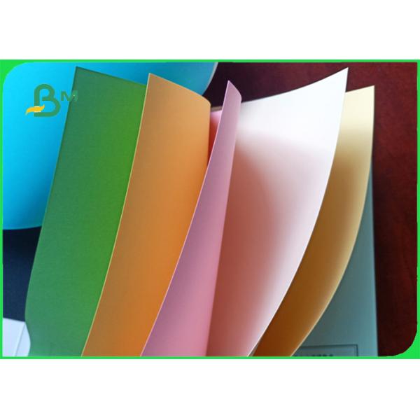 100% Wood Pulp Smooth Surface 80gsm Green Colored Offset Paper For DIY