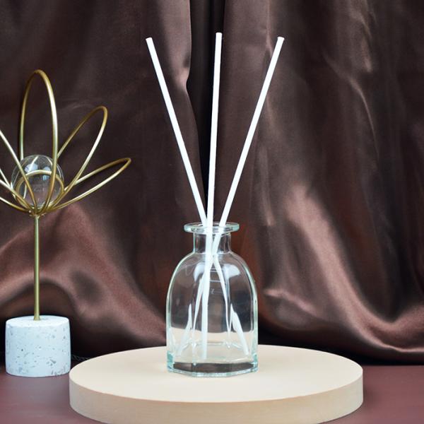 Transparent 130ml Hexagonal Perfume Bottle , Fragrance Diffuser Bottles With Rattan