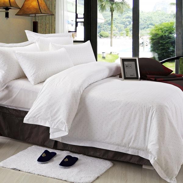 Buy Double Size Hotel Bedding Linen Plain White Color And 400T With 100% Cotton at wholesale prices