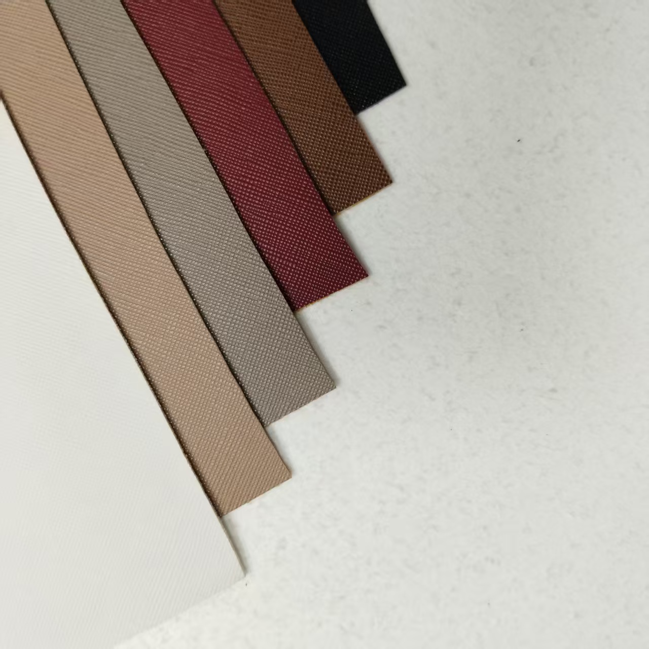 No MOQ Super Soft Hand Feel Scratch Resistant High Performance Versatile Pu Leather for Shoes Synthetic Leather Fabric