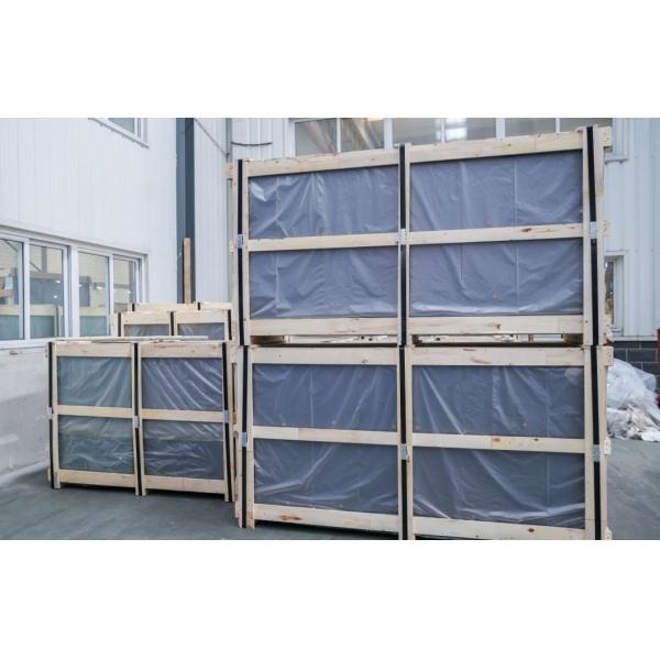Rectangular Laminated and Float Glass Stair with Flat Polished Edge Work Technology