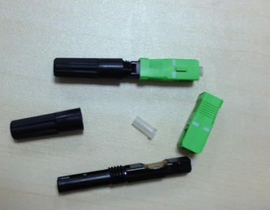 SC/APC quick assembly Fiber Optics Connector has easy assembly andexcellent stability