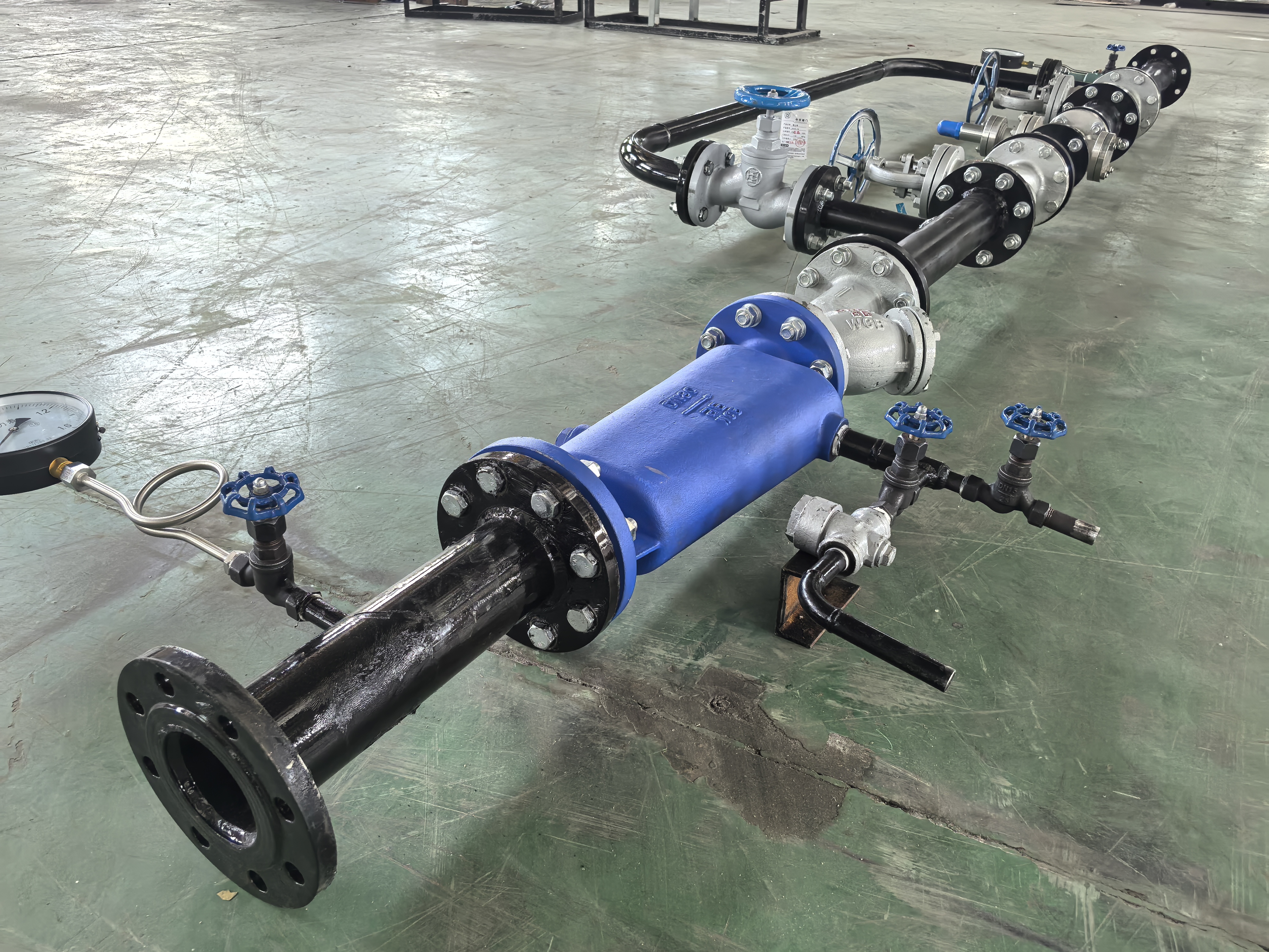 High Temperature Steam Integrated Pressure Reduction Station