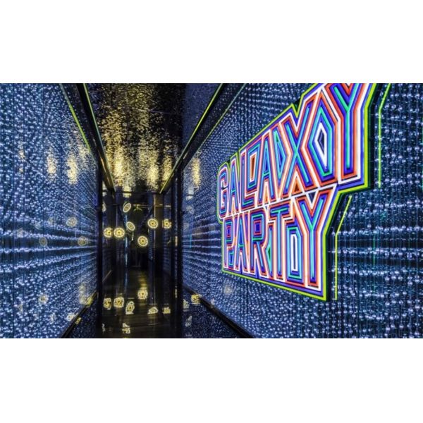 Matrix Dynamic Video Effect 35mm Crystal LED Pixel Ball Curtain String Light