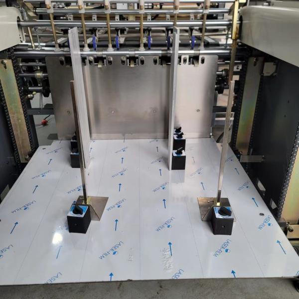 DG-850A Paper Gluing Machine for Rigid Box Gluing Processes Box Cover Gluing