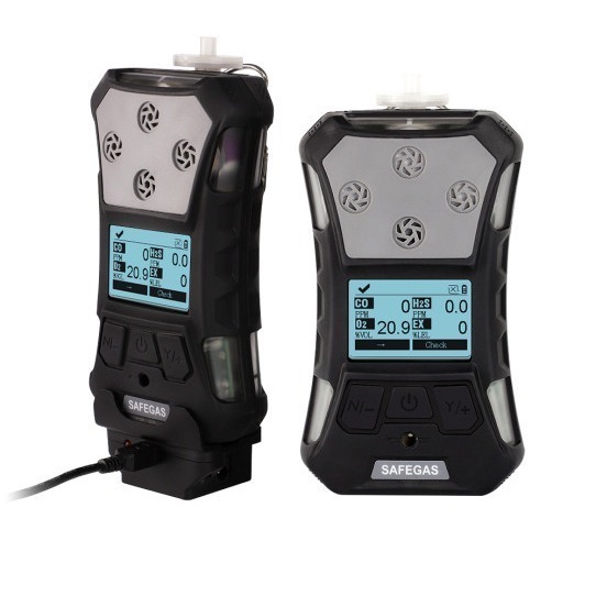 Portable Chlorine Dioxide Gas Detector With 0-50PPM Range, Pump Suction Sampling And CE, ATEX, IECEx Certification